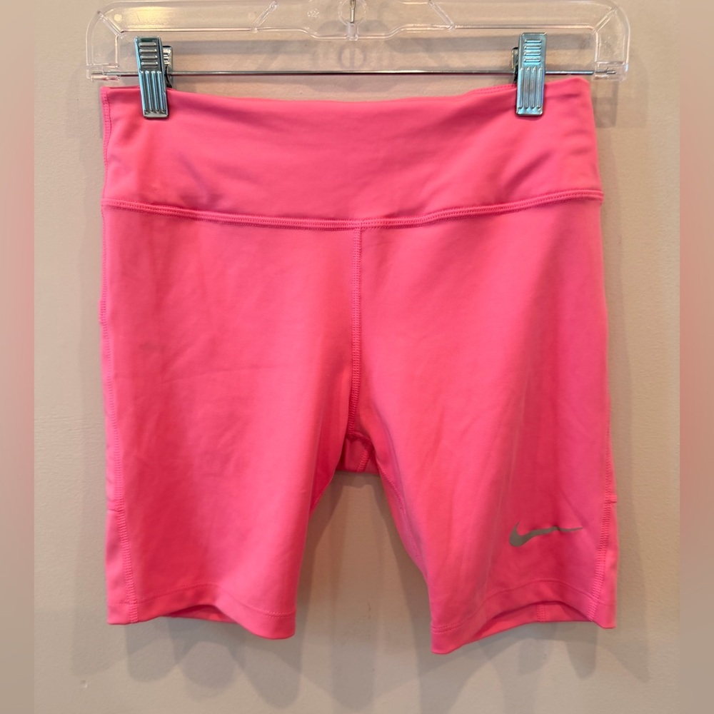 Nike Dri-FIT Pink Biker Shorts Women’s Small High Rise Athletic NWOT